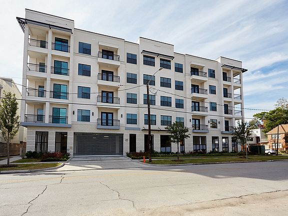 2nd image of 1508 Blodgett St #509
