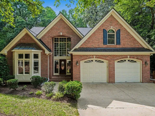 112 Saint Lenville Dr, Cary, NC 27518