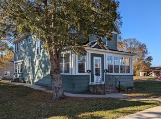 624 1/2 1st Ave, Eau Claire, WI 54703