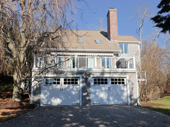 182 Sesuit Neck Road, East Dennis, MA 02641