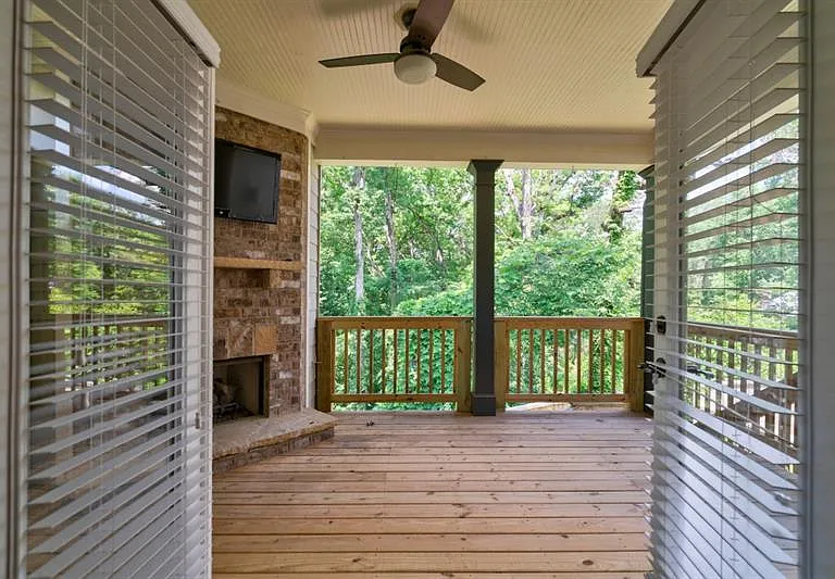 1317 Winfair Ln NE — Photo 30