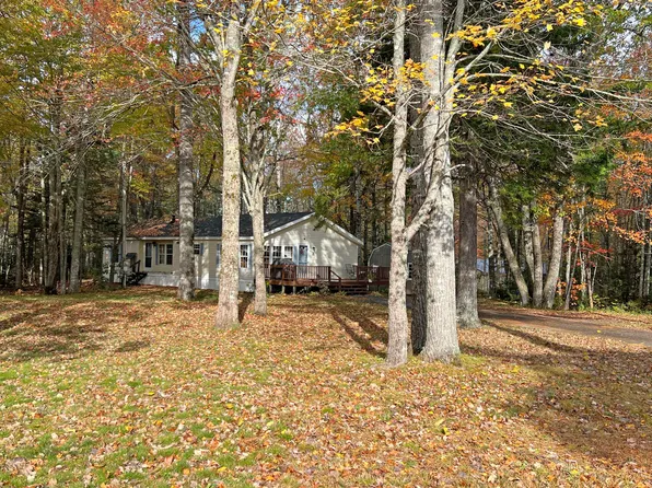 8 Our Way, Ellsworth, ME 04605