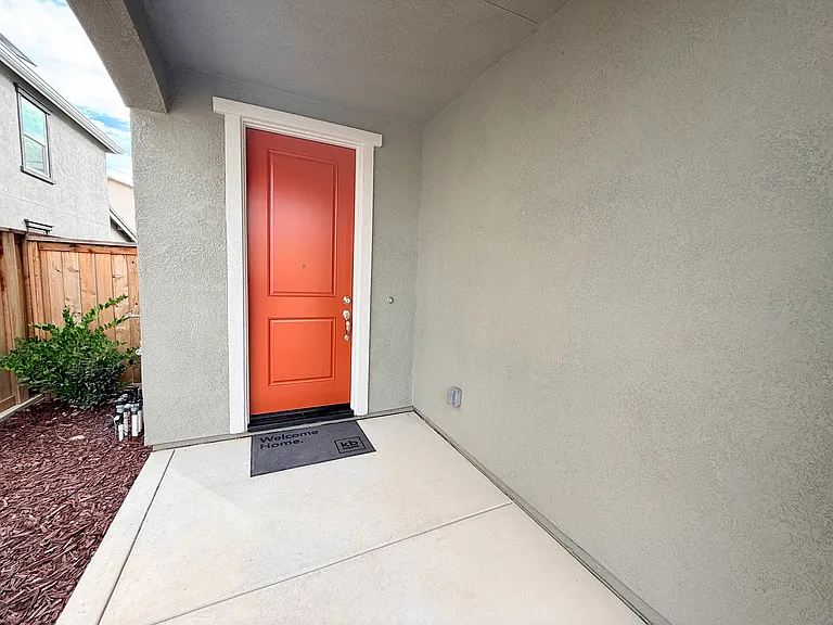 4544 Blacktail Way — Photo 3