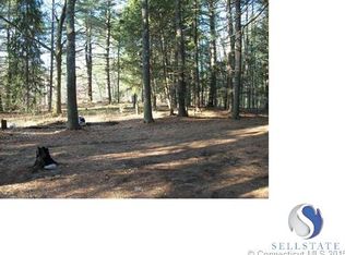 13 Riverview Ave, Griswold, CT 06351