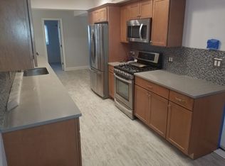 30 Connecticut Ave, Long Beach, NY 11561