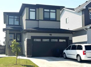 1374 N Pacific Cir W, Lethbridge, AB T1J 5V3