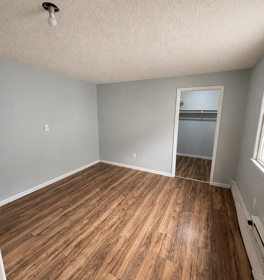 1 bed, $1,200 — Photo 4