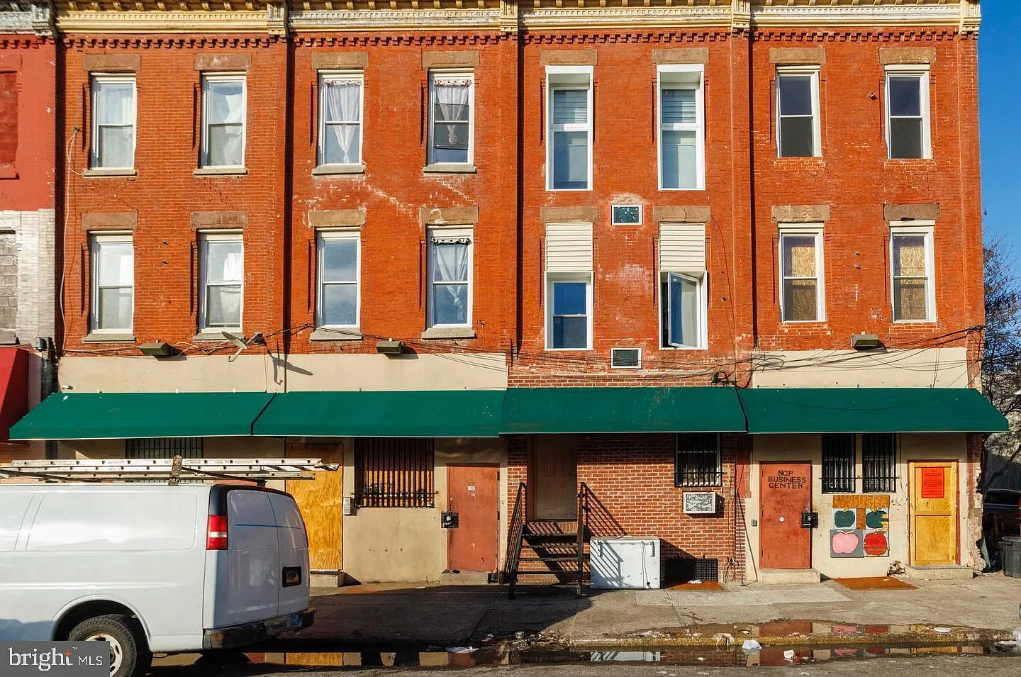 1635 W Susquehanna Ave photo 1
