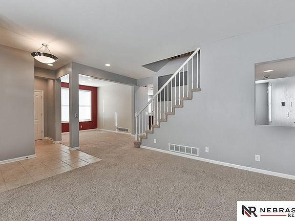 5th image of 9502 S 26th Ave
