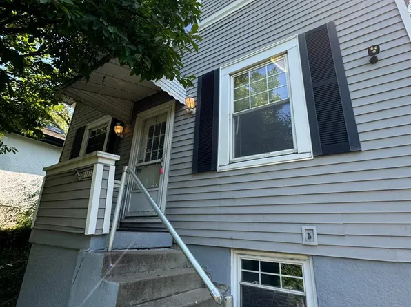 2946 W McMicken Ave, Cincinnati, OH 45225