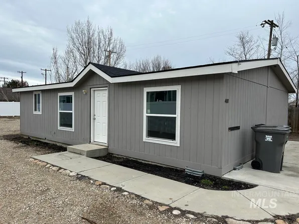 408 S Main St, Homedale, ID 83628