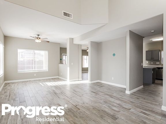 5th image of 13419 W Crocus Dr