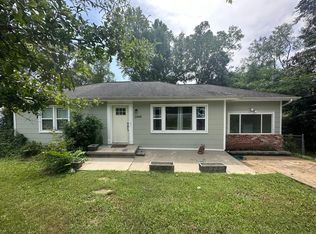 2444 Hamill Rd, Hixson, TN 37343