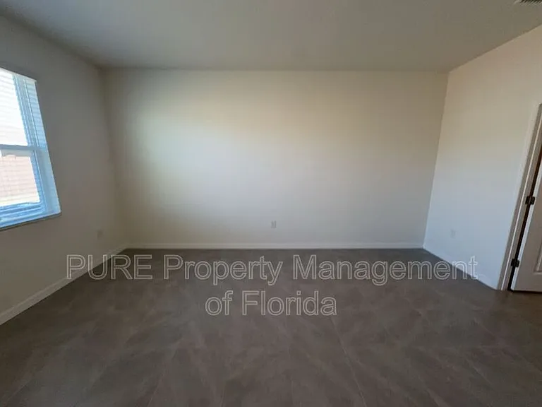 4122 NW 48th Terrace Rd — Photo 23