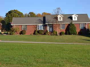 155 Golden Pond Loop, Campbellsville, KY 42718