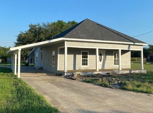 211 E Locust St, Bardwell, TX 75101