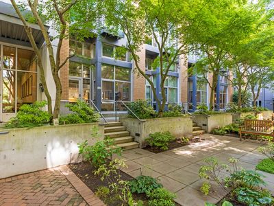 530 Broadway E APT 115, Seattle, WA, 98102
