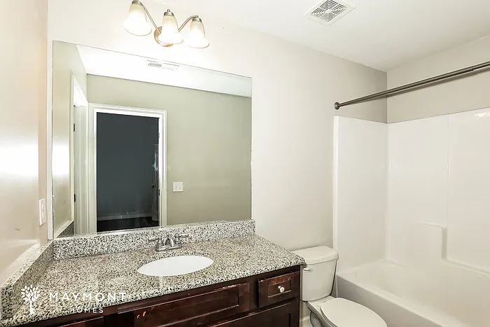 1585 Iris Walk — Photo 12