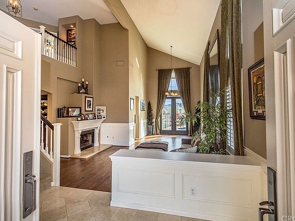 3rd image of 28460 Rock Canyon Dr