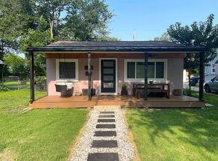 2029 Rhode Island St, Lawrence, KS 66046