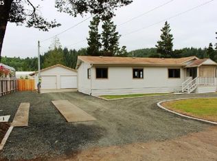 1010 Nye Ct, Lakeside, OR