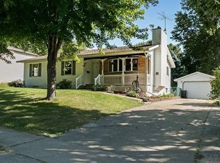 1007 20th Ave, Coralville, IA 52241