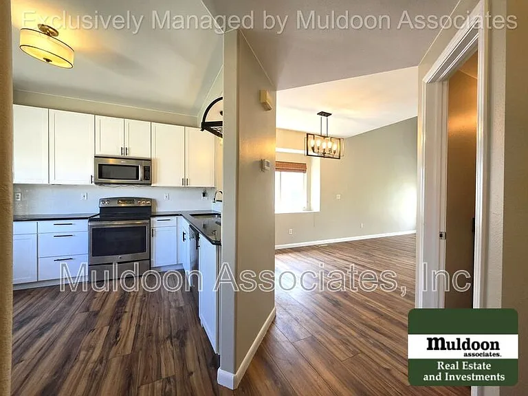 9208 Prairie Clover Dr — Photo 2
