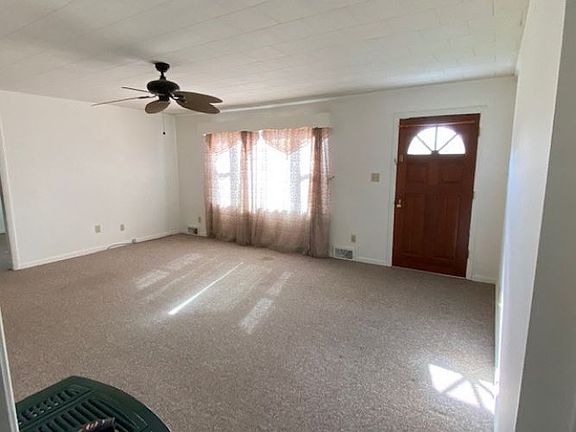 3rd image of 2422 W Lee Hwy