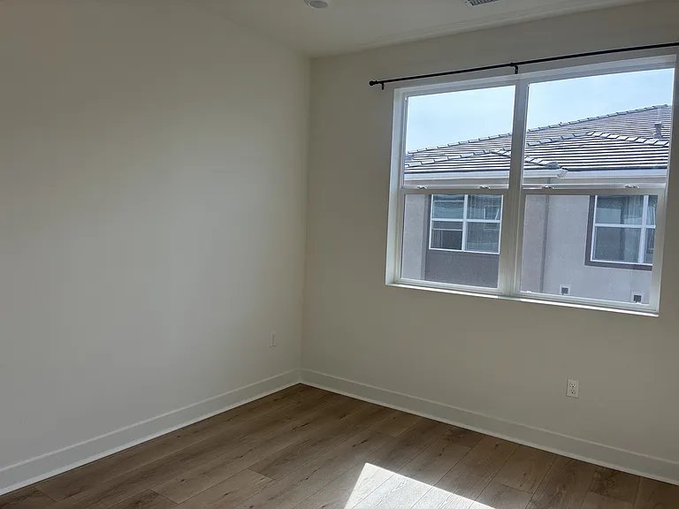 3512 E Indigo Privado — Photo 16