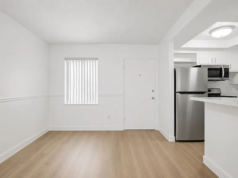 Viva Apartments — Photo 11