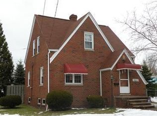 19507 Arrowhead Ave, Cleveland, OH 44119