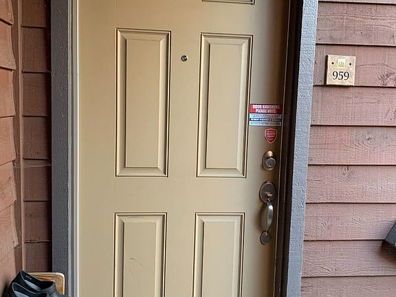 4th image of 959 Catkin Ct