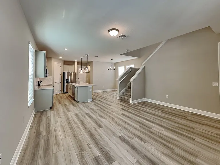 14384 Braemar St — Photo 4