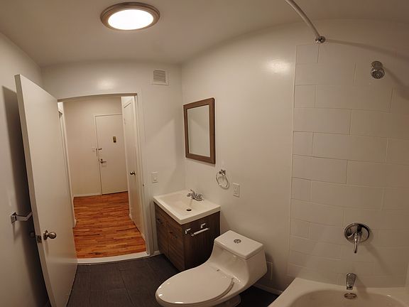 5th image of 365 Lincoln Ave #1A
