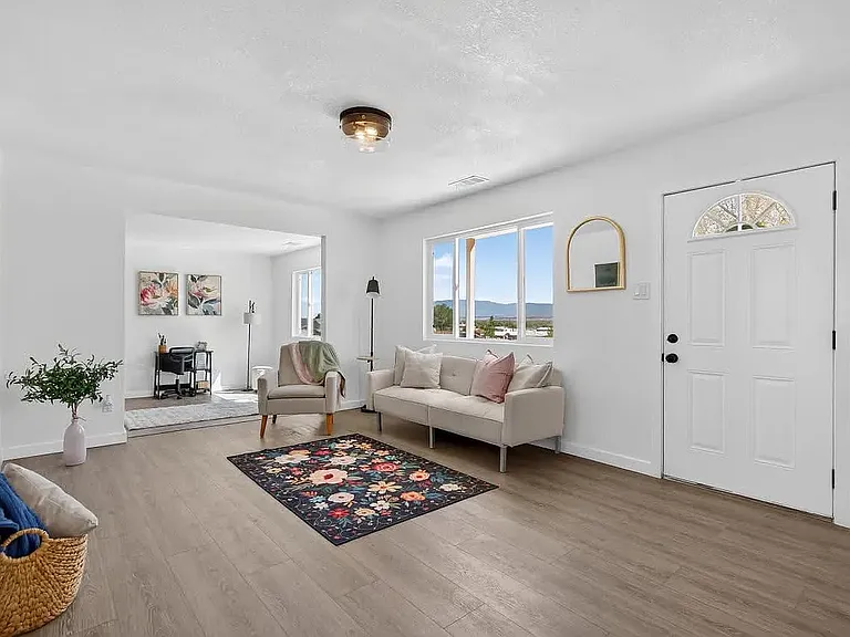 6707 Wills Way SW — Photo 3