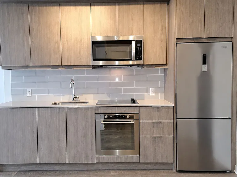 38 Forest Manor Rd N #510 — Photo 3