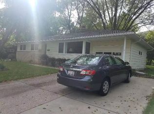 10 S Segoe Rd, Madison, WI 53705