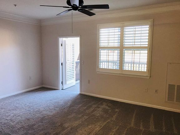 2nd image of 1527 Cambridge Lakes Dr