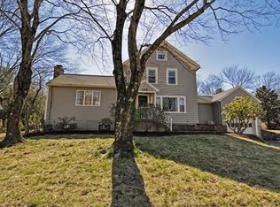 169 North St, Walpole, MA 02081