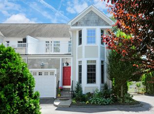 362 Davis Ave #4, Greenwich, CT 06830