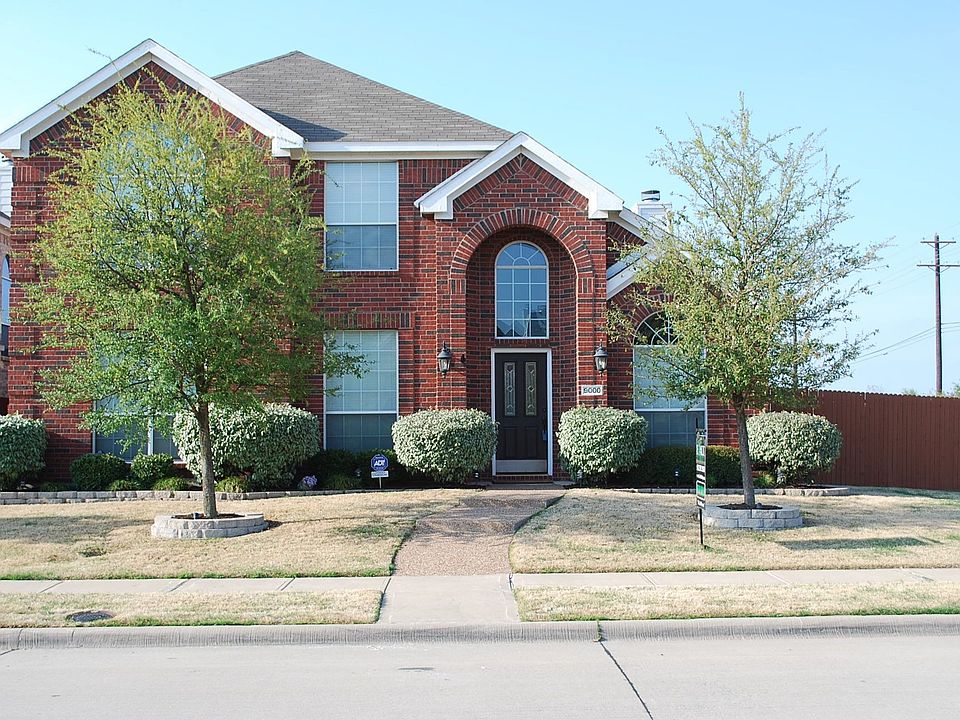 1st image of 9000 Regal Oaks Dr