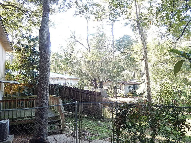 1802 Salmon Dr — Photo 22