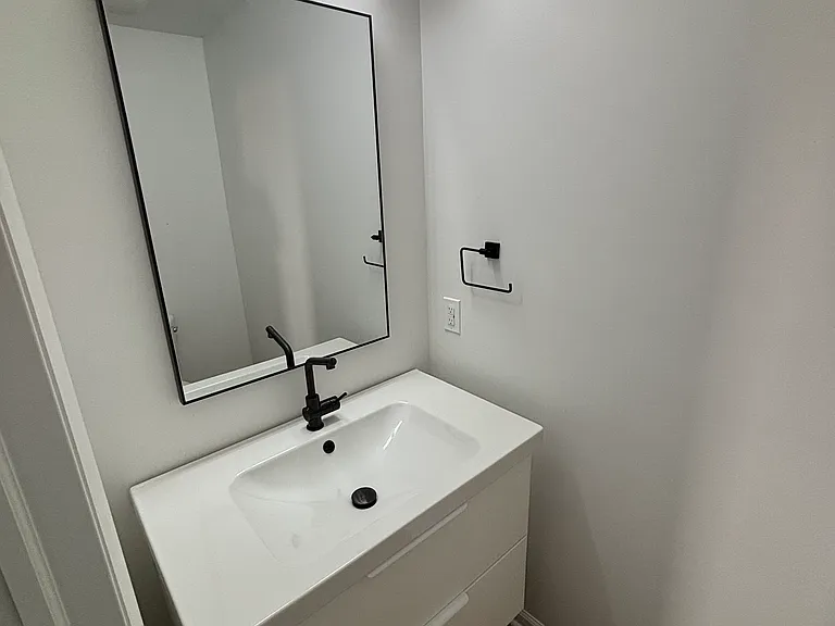 5321 Ravensworth Rd — Photo 8