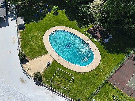4th image of 3900 Ford Rd APT 17M