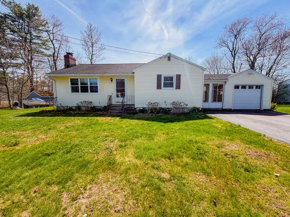 13 Westbrook Terrace, Hampden, ME 04444