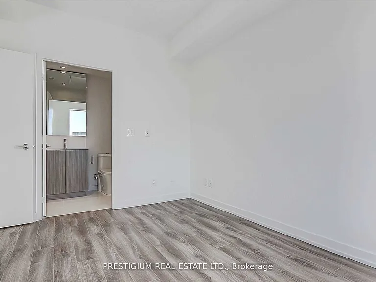 20 Edward St #804 — Photo 20