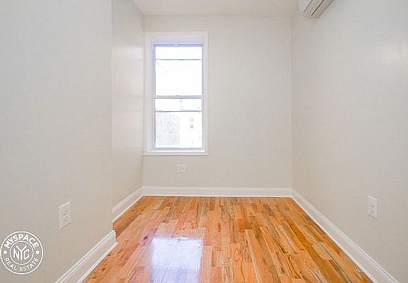 3rd image of 420 Bleecker St #4M