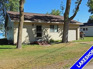 1651 E Lake St, Osakis, MN 56360