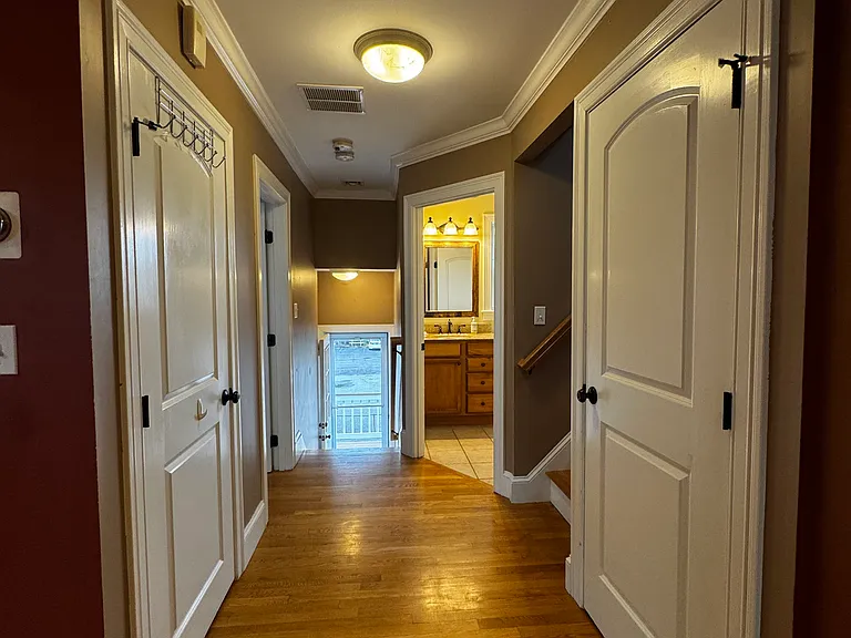 92 Alder St #2 — Photo 8