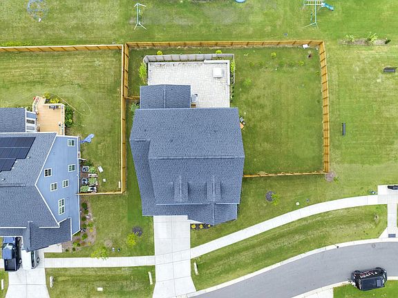 2nd image of 1107 Crested Jay Dr